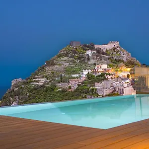 https://the-view-luxury-apartments-taormina.taorminaitalyhotels.com